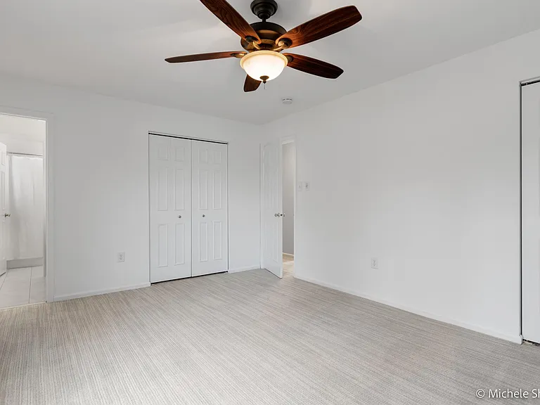 272 Yale Ct — Photo 11