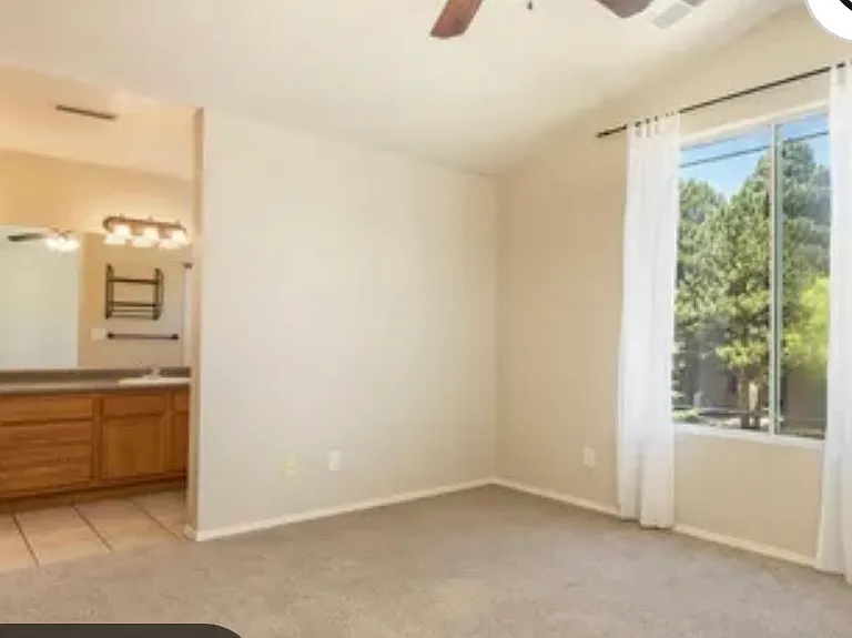 1024 W Lil Ben Trl — Photo 9