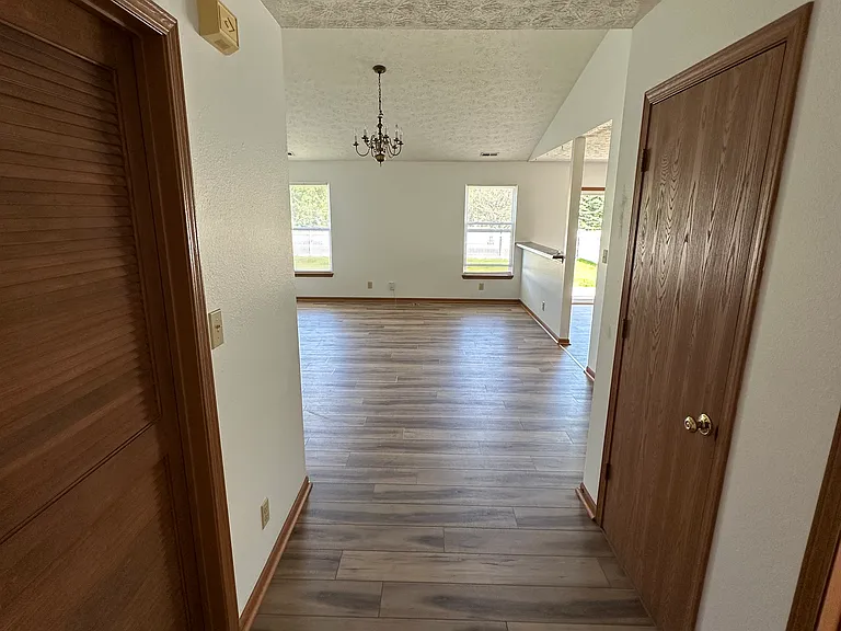 4017 Campion St — Photo 2