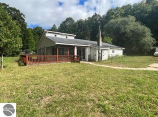 10350 N Nine Mile Rd, Lake City, MI 49651