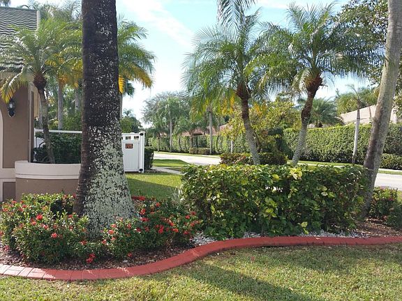 2nd image of 10760 NW 2nd St