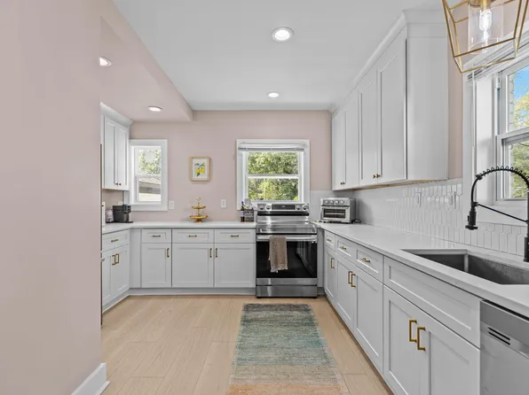 2707 N Roxboro St, Durham, NC 27704