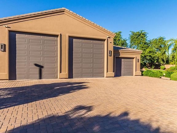 4th image of 8066 W Expedition Way