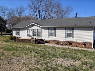 320 Kirby Rd, King, NC 27021