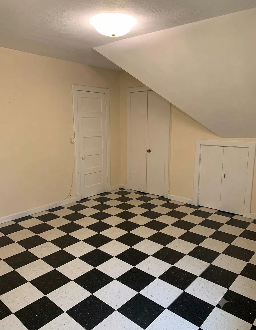 2 bed, 900 sqft, $1,895 — Photo 2