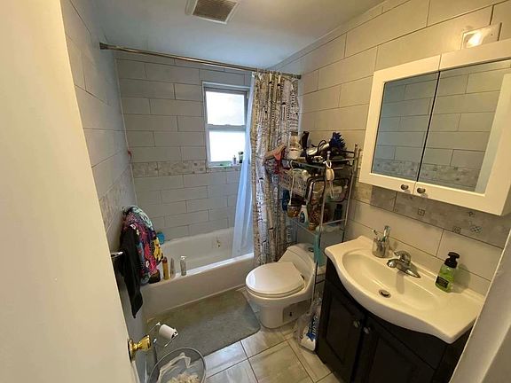 5th image of 3402 37th St #B