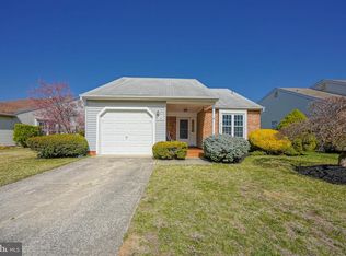 35 Falmouth Dr, Mount Laurel, NJ 08054