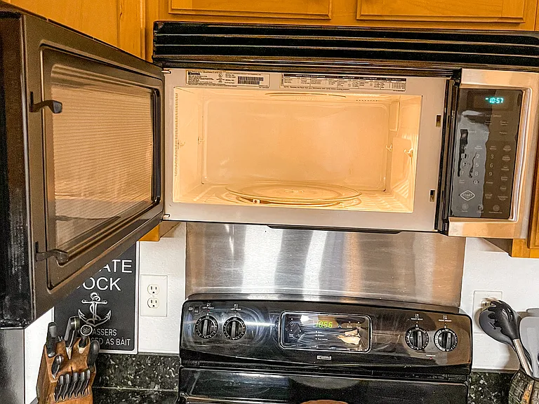 2421 Beachview Dr #H-5 — Photo 55
