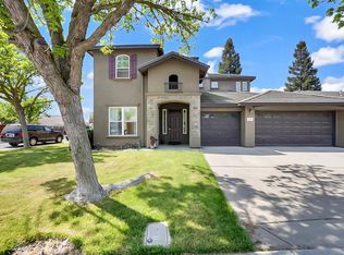 3437 Summer Dr, Modesto, CA 95355