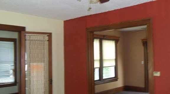 2nd image of 1873 E Main St