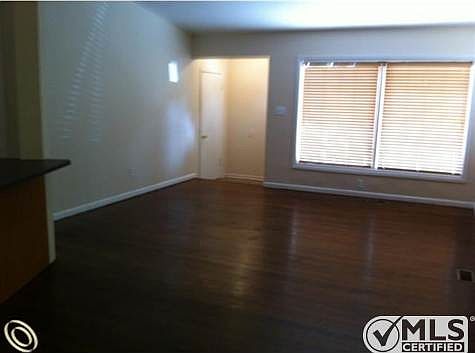 Stratford Living Room.JPG