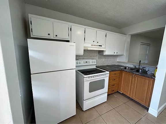 5th image of 95 NE 41st St #145J