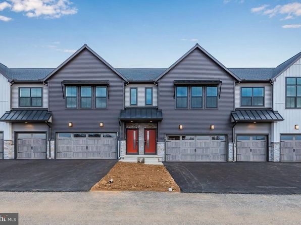 204 Edge Towne Ln