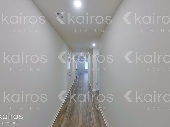2nd image of 207 Kyles Dr