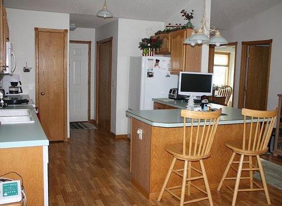 2nd image of 447 7th Ave NE