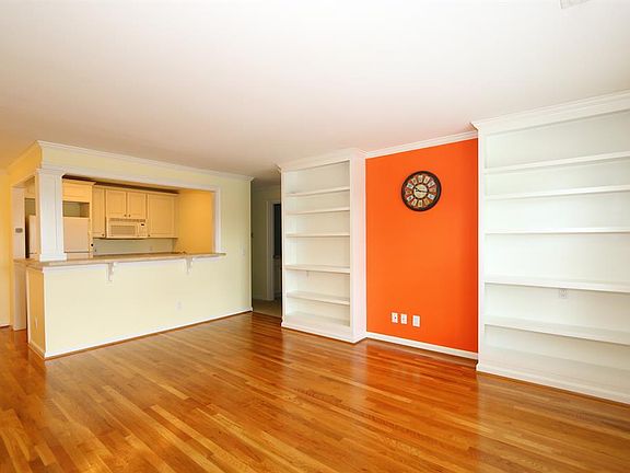 4th image of 3673 Willowlea Ct #3673