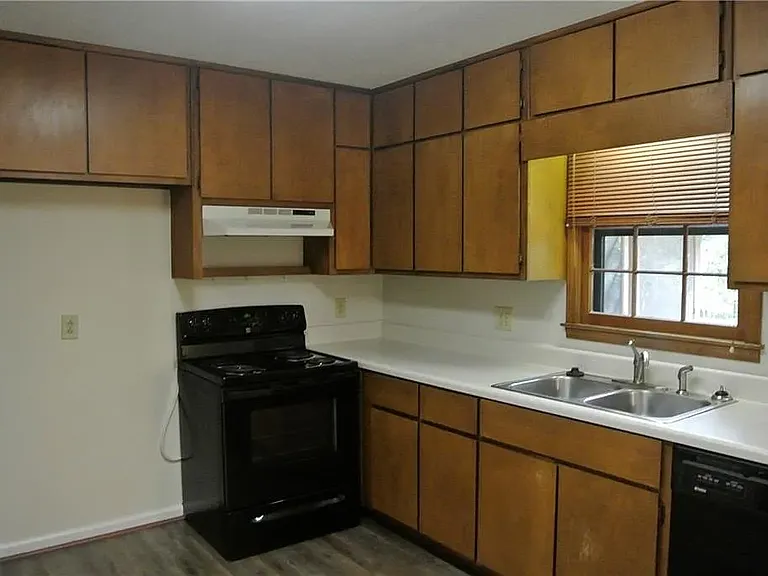 474 Ansley Brook Dr — Photo 6