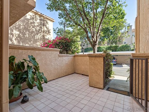 5th image of 11340 Portobelo Dr Unit 5