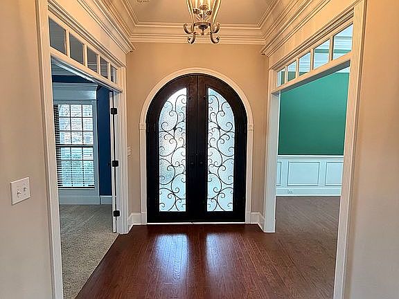 4th image of 3005 Laurel Cove Way