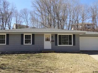 3144 Shiras Ave, Dubuque, IA 52001