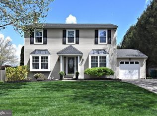 235 Argyle Rd, Langhorne, PA 19047