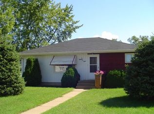 1808 7th Ave E, Hibbing, MN 55746