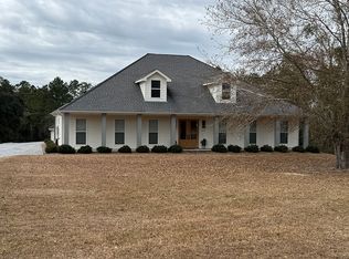 5035 Deerfield Dr, Kiln, MS 39556
