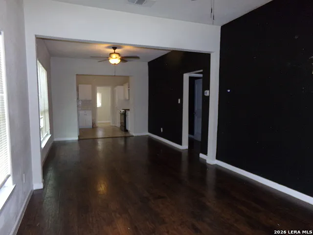 519 Rigsby Ave — Photo 3
