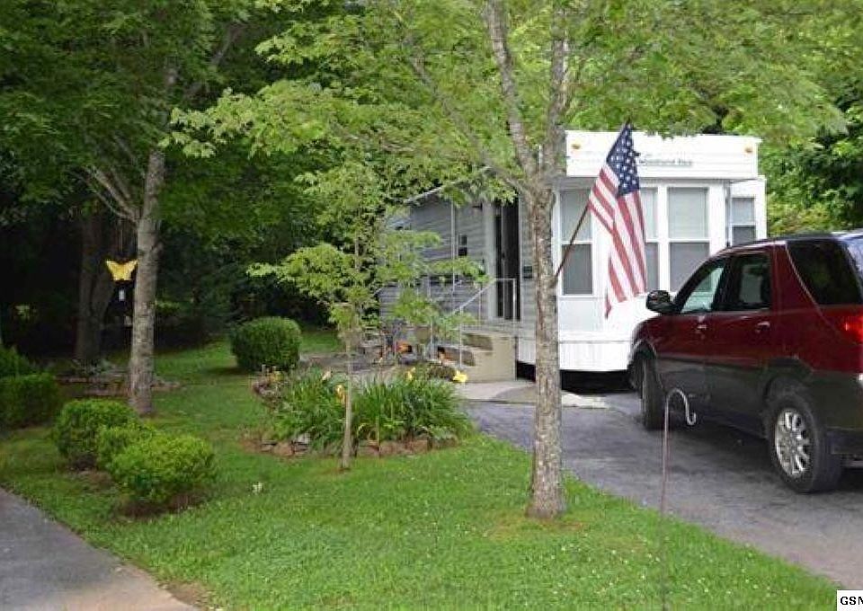 1st image of 4229 E Parkway Lot 396