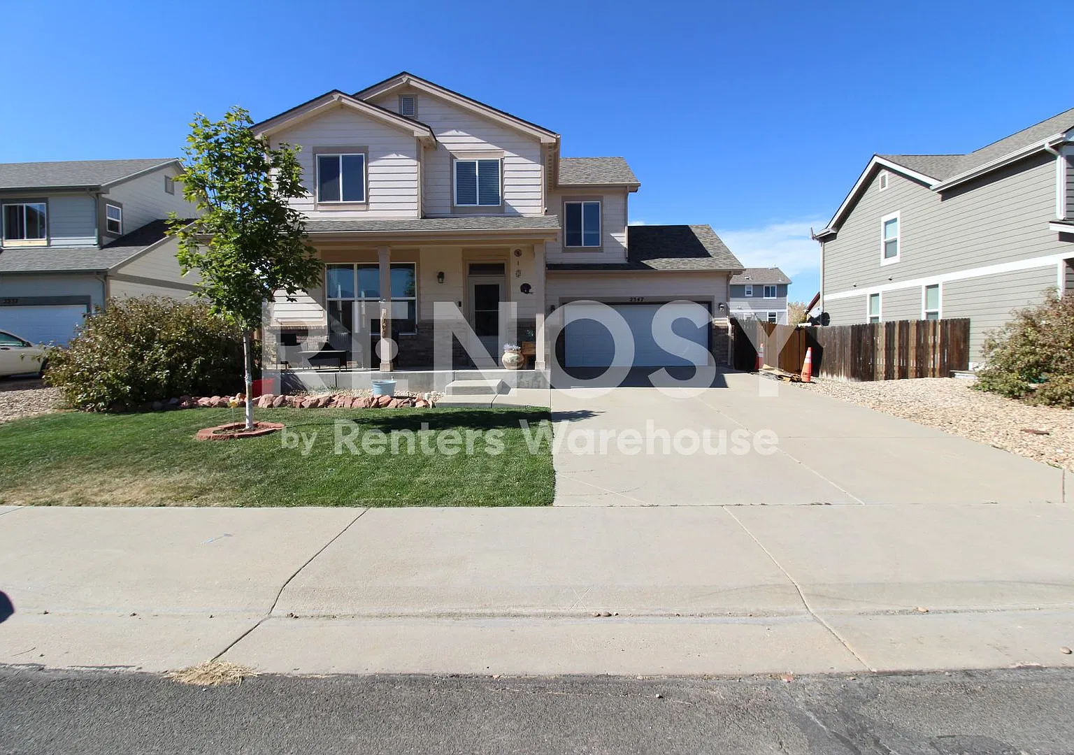 2347 Basil St 4 BR, 2.5 BA with yard — Photo 1