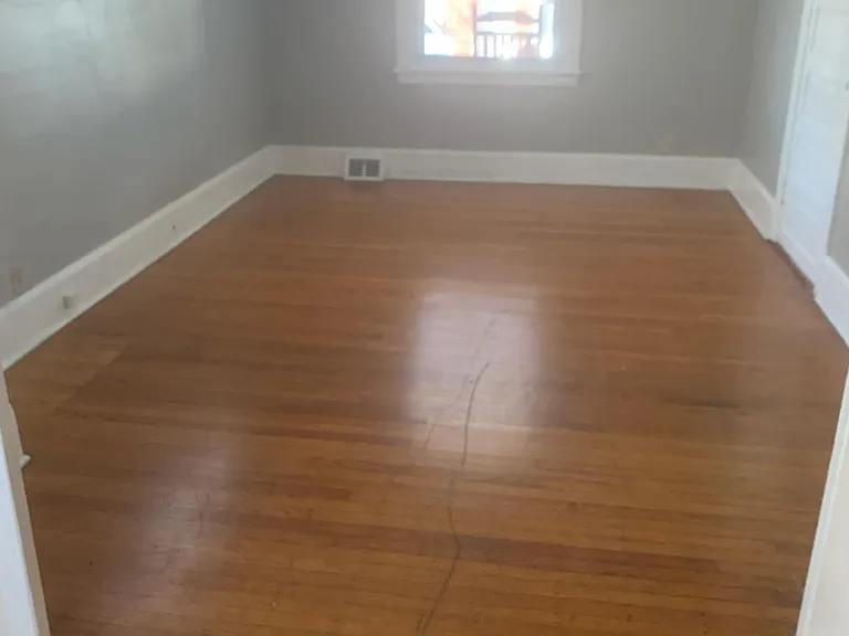 412 Maple St #1 — Photo 7