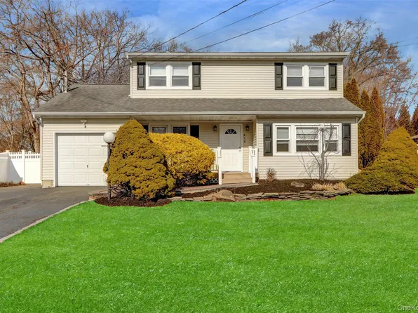 475 Joan Street, Ronkonkoma, NY 11779