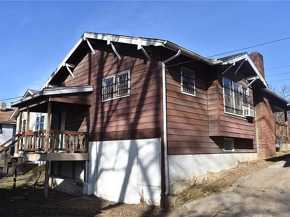 2nd image of 3811 E 39th St
