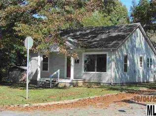 704 10th Street Blvd NW, Hickory, NC 28601