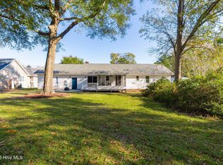 151 Hunting Bay Drive, Cape Carteret, NC 28584