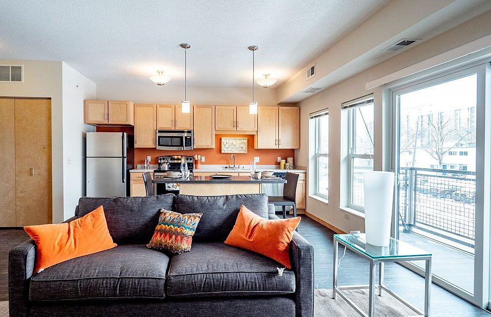 1st image of 50 8th Ave S #3568794