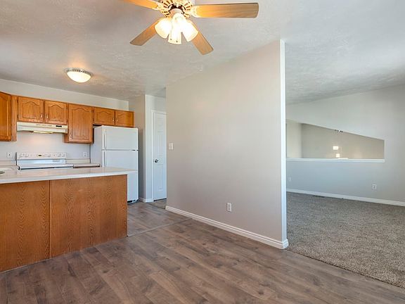 2nd image of 7643 S Sunrise Pl W