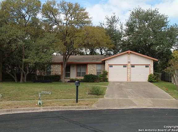 2nd image of 4919 Rockhurst St