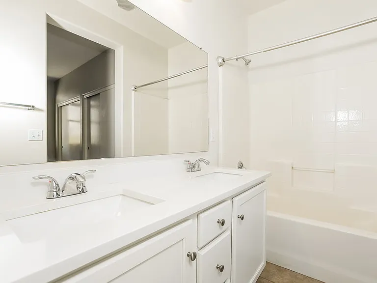 2202 W Gold Dust Ave — Photo 14