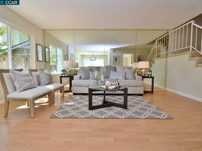 76 Fountainhead Ct, Martinez, CA, 94553