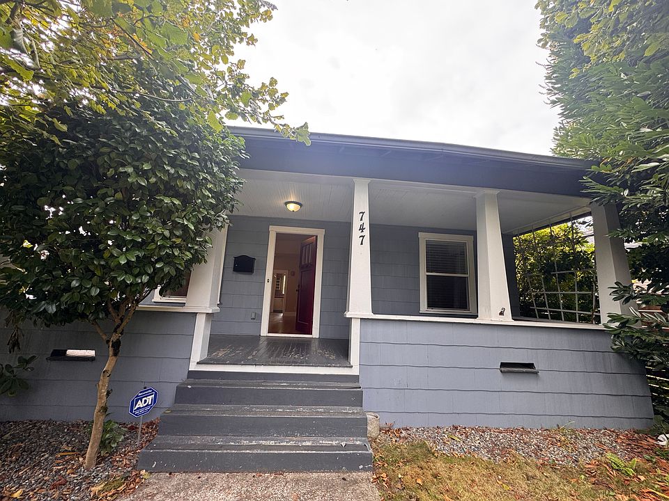 1st image of 747 S Henderson St