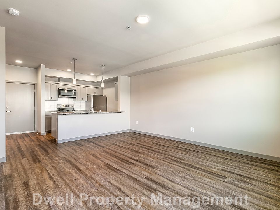 1st image of 221 Prince Ave #11234221