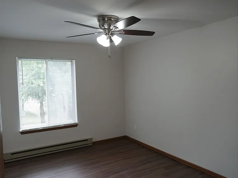 Orchard Village Apartments — Photo 249