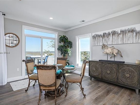 2nd image of 65 Royal Pointe Dr