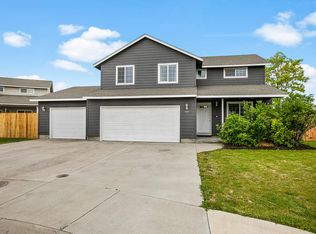 610 NE Cobblestone Ln, Prineville, OR 97754