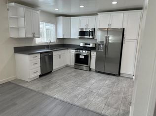 212 W Escalones APT A, San Clemente, CA 92672