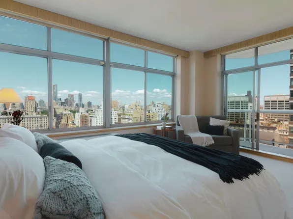 188 East 64th Street image 9 of 22