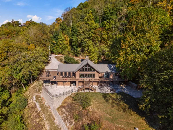 524 Sunny Point Rd, Baxter, TN 38544