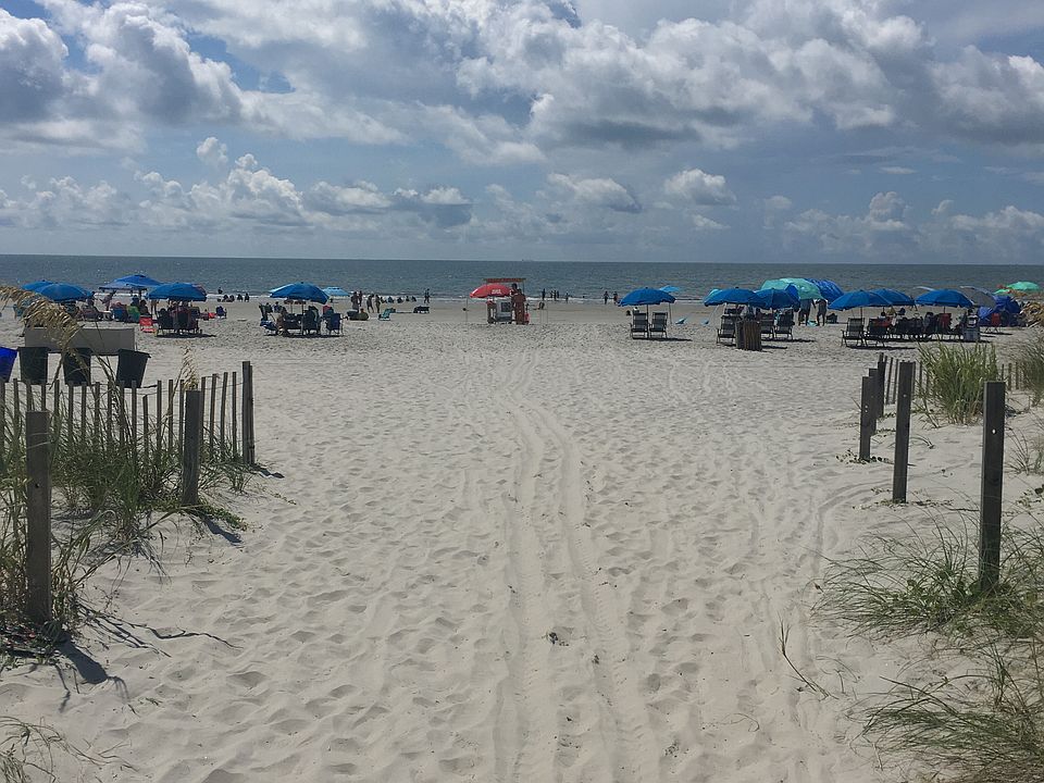 Just a short walk to the beach!