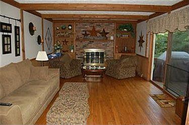 4th image of 17619 Plum Creek Trl